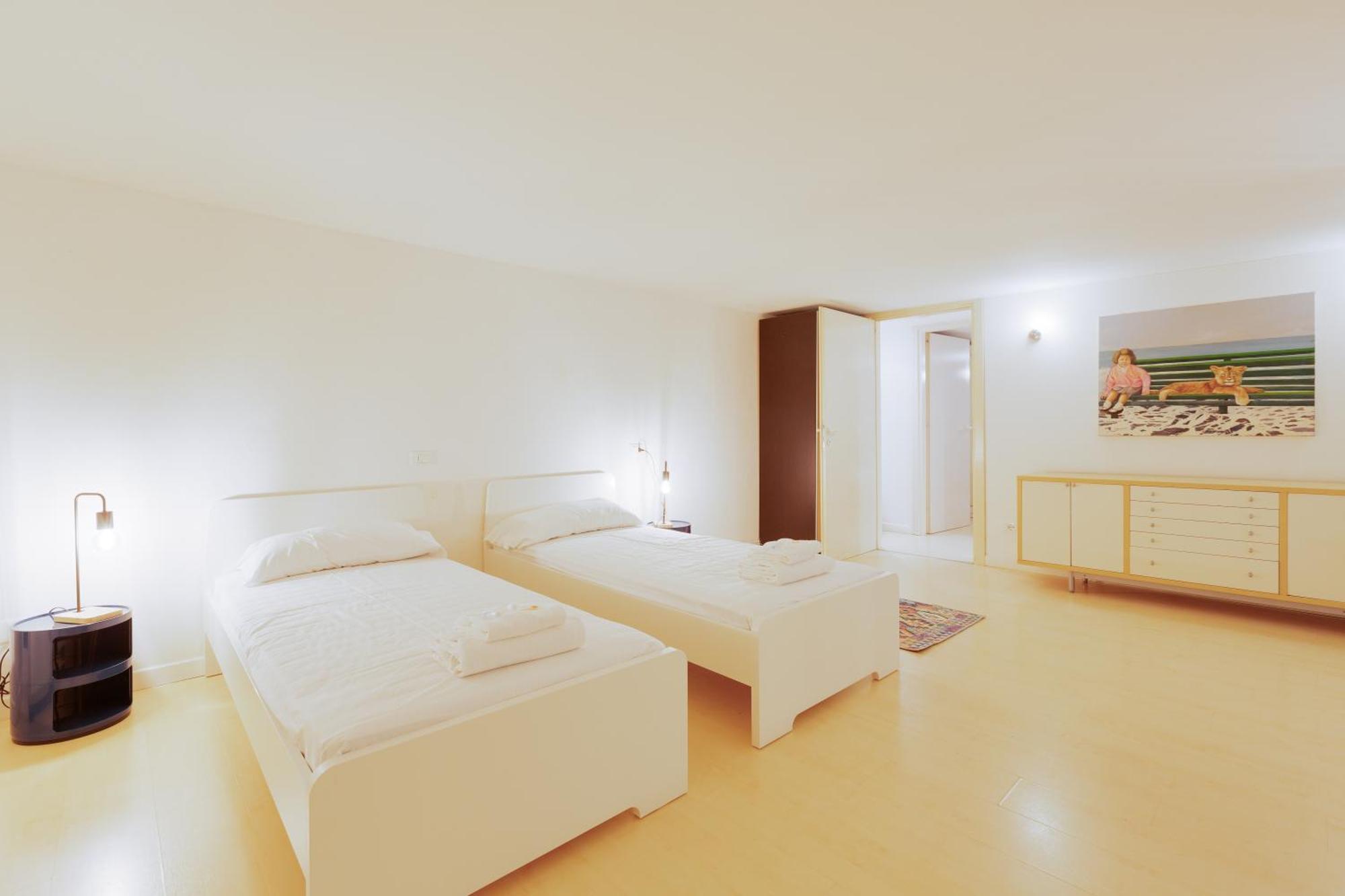 Sant'Agostino - Charming Retreat 210M From M2 Milão Exterior foto